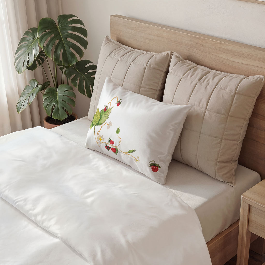 Watercolor Wild Strawberries Pillow Sham